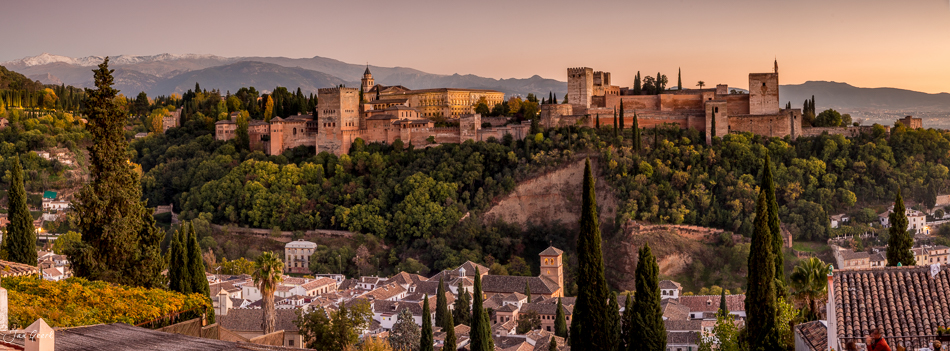 Alhambra Granada Palast Festung Abendlicht Andalusien Spanien Fotografie Jan Geerk Basel