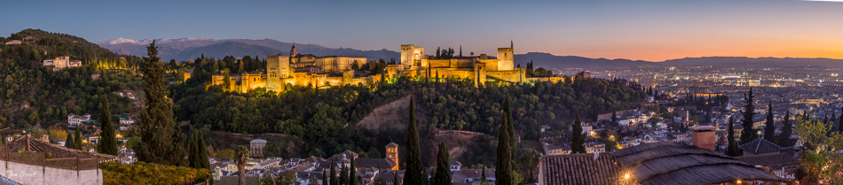 Alhambra Palast bei Sonnenuntergang Granada Andalusien Spanien Schweiz Jan Geerk Fotograf Basel