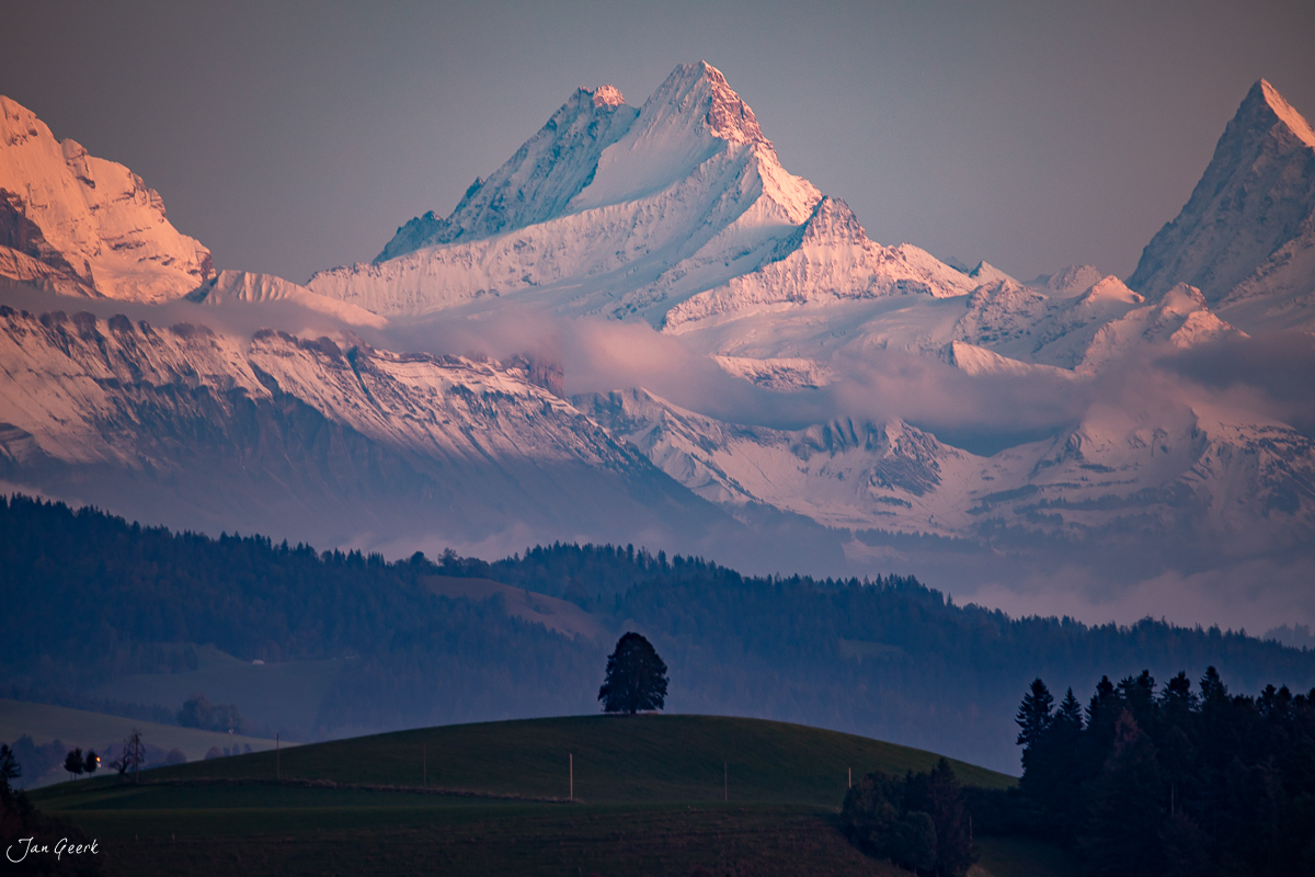 Alpenpanorama Ferrenberg Herbstlicht Emmental Berneroberland Schweiz – Jan Geerk Fotograf Basel