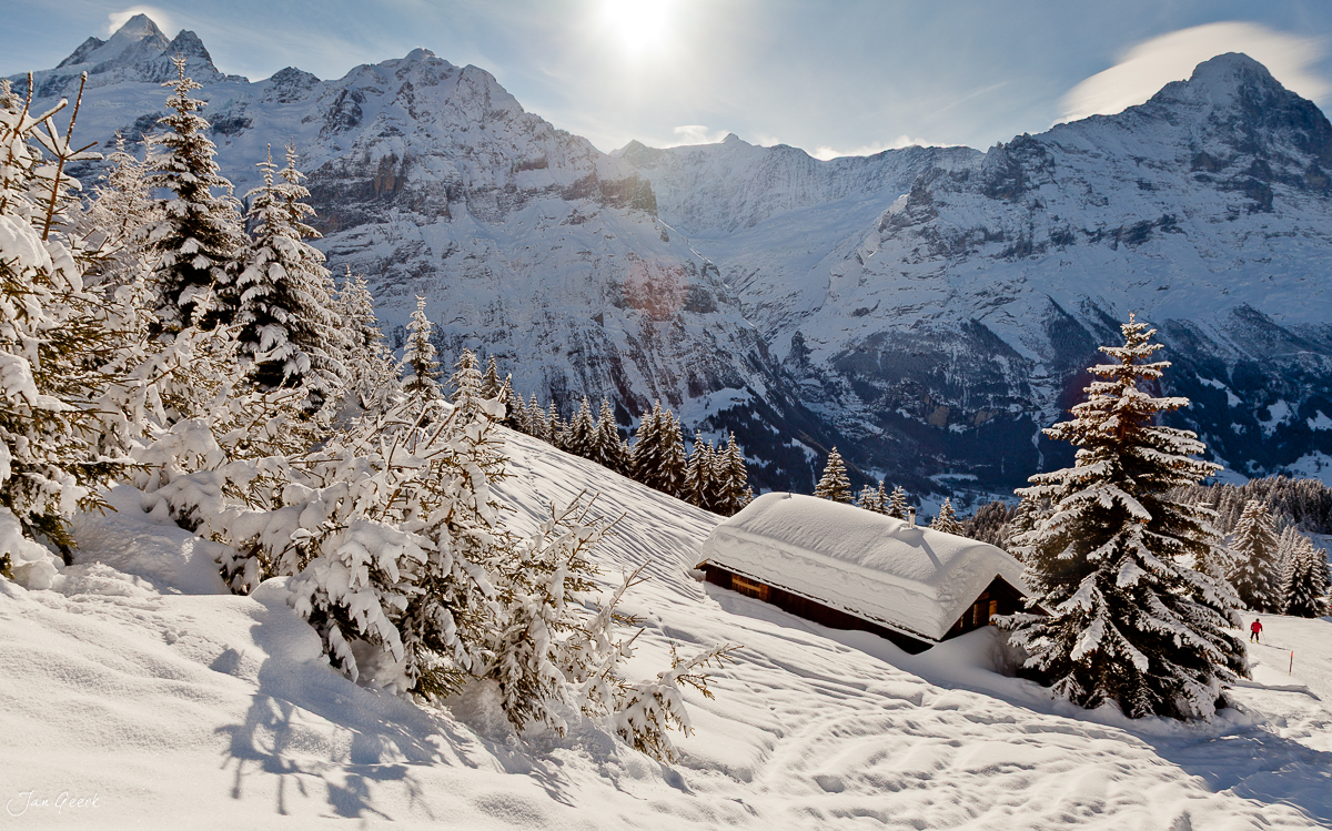 Schneebedeckte Alphütte Grindelwald First Winterlandschaft Berner Oberland Schweiz Jan Geerk