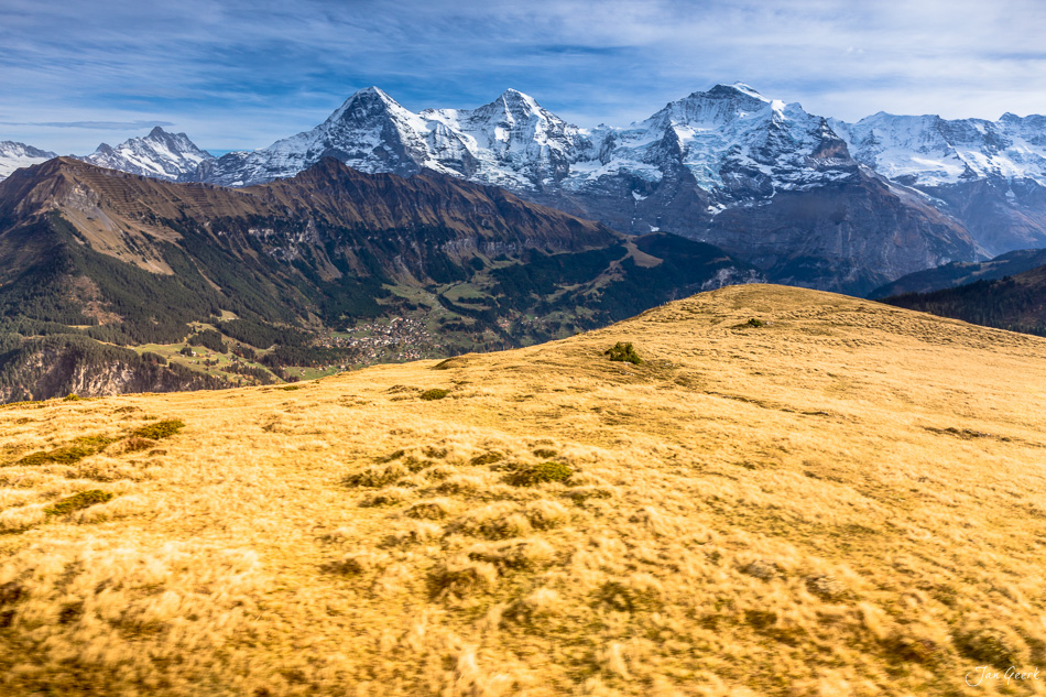 Helikopteraufnahme Lauterbrunnen Tal Berner Oberland Schweiz Luftfoto Jan Geerk