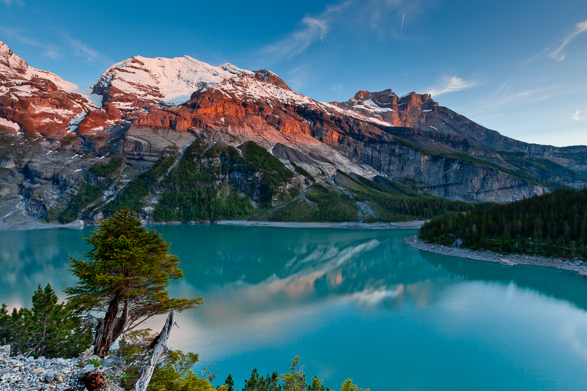 Oeschinensee Kandersteg türkisblauer Bergsee Schnee Berner Oberland Schweiz Jan Geerk Fotograf