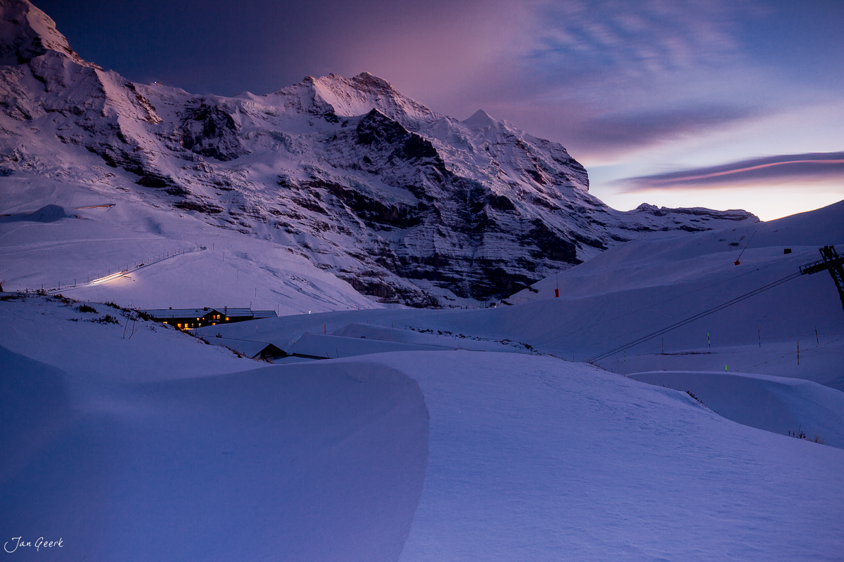 Schneebedeckte Berglandschaft Kleine Scheidegg bei Sonnenuntergang Berner Oberland Schweiz Jan Geerk Fotograf Basel