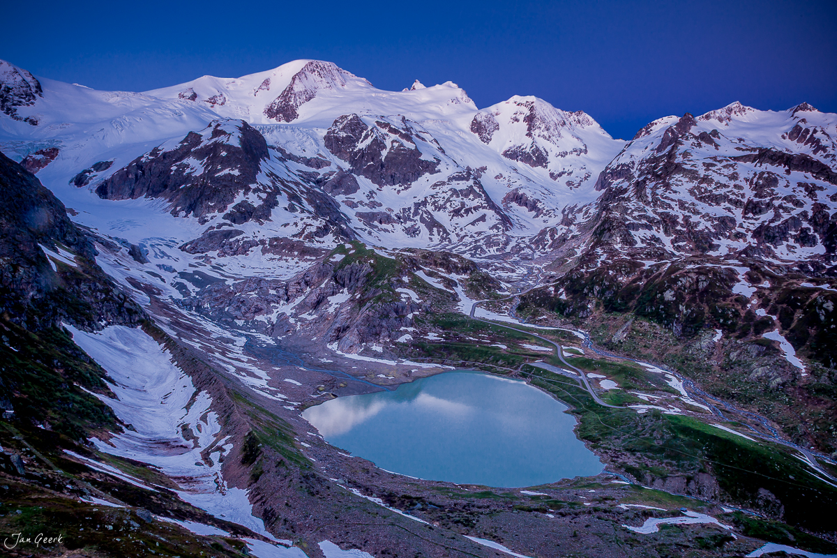 Steingletscher Alpiner See Sustenpass Blauer Himmel Berner Oberland Schweiz Jan Geerk