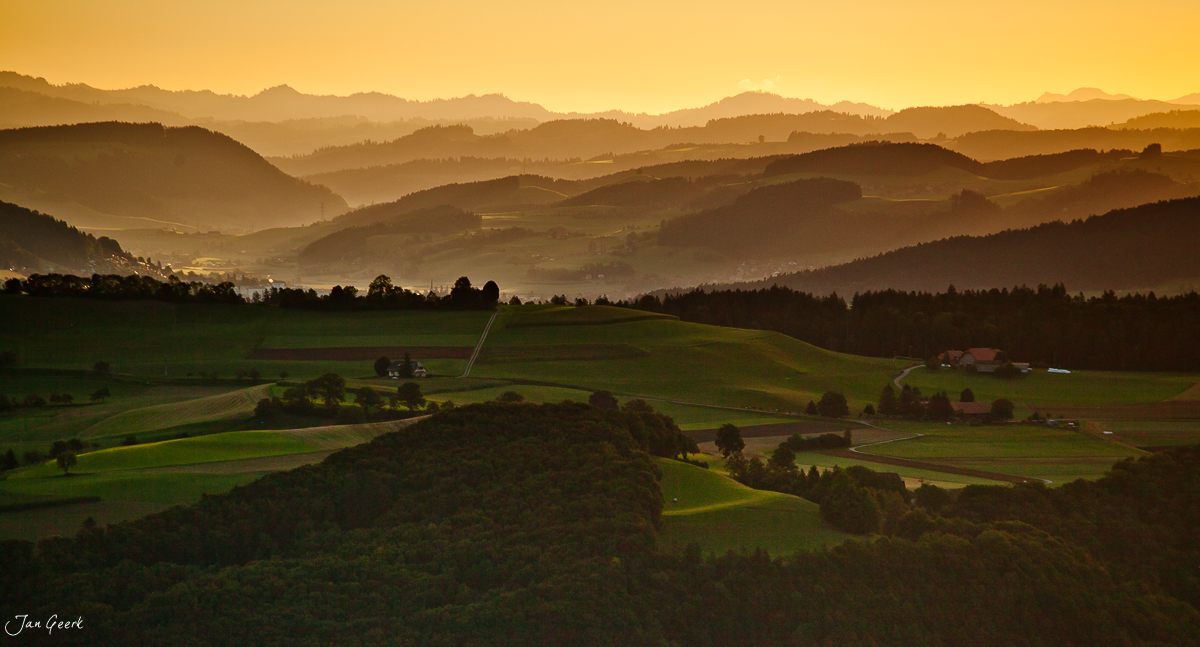 Bütschelegg Alpensicht Sonnenaufgang Morgenlicht Berner Oberland Schweiz – Jan Geerk Fotograf Basel