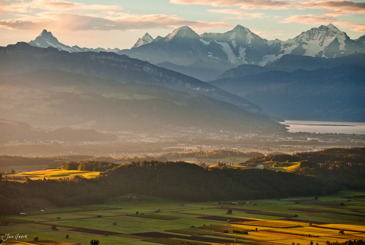 Bütschelegg Eiger Mönch Jungfrau Alpensicht Herbst Sonnenaufgang Berner Oberland Schweiz – Jan Geerk Fotograf Basel