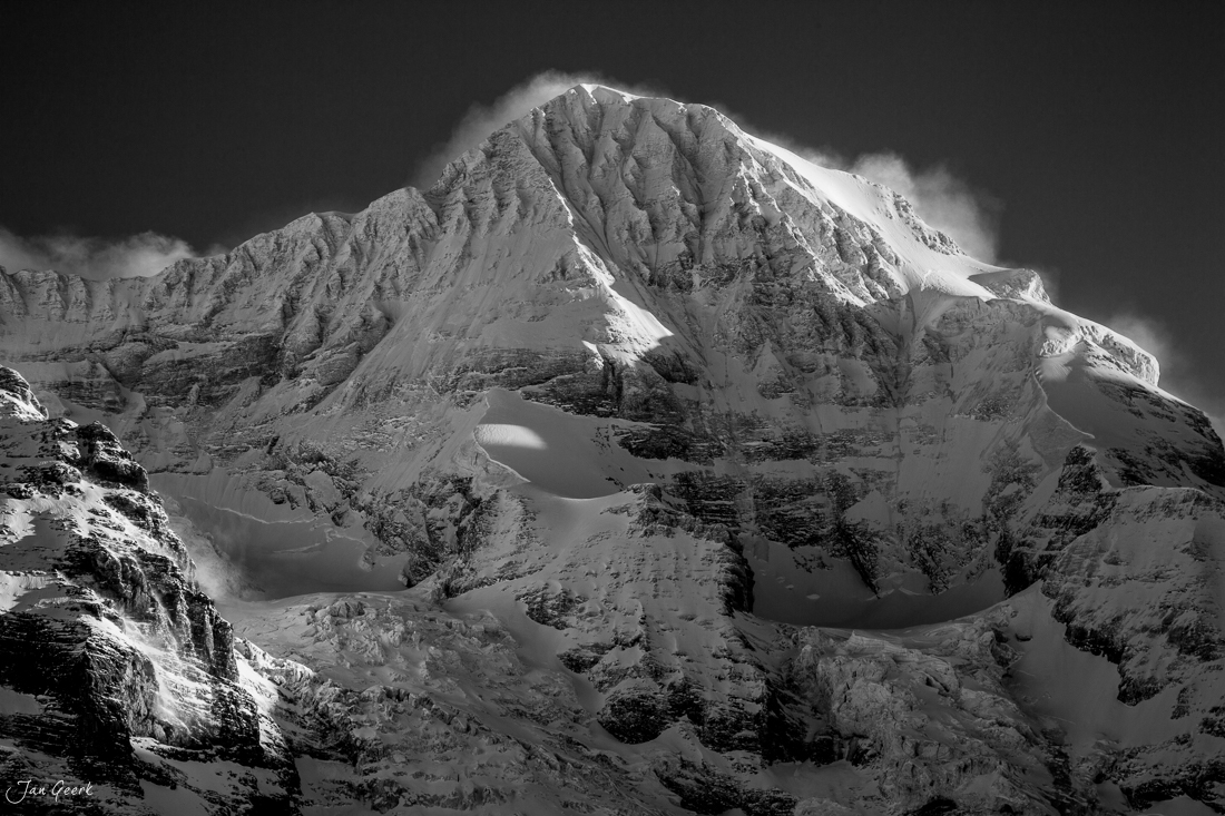 Schneebedeckter Eiger in der Winterstimmung von der Kleinen Scheidegg, Berner Oberland, Schweiz – Jan Geerk Fotograf Basel