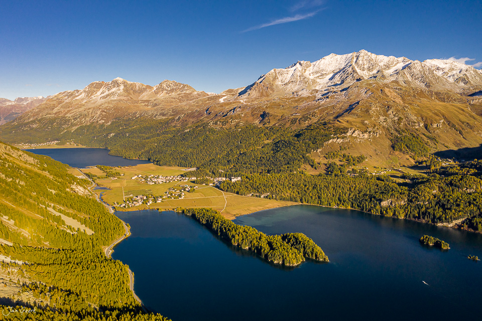 Silsersee Luftaufnahme mit Bergpanorama Engadin Schweiz Jan Geerk Fotograf Basel