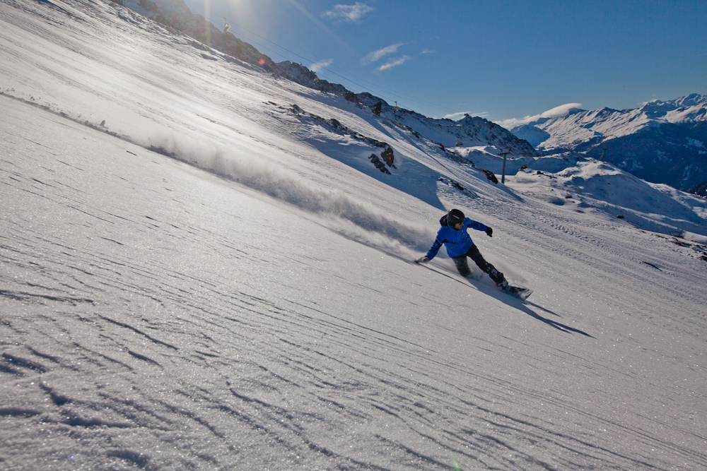 Snowboarder Lenzerheide Sonnenhang Graubünden Schweiz – Jan Geerk Fotograf Basel