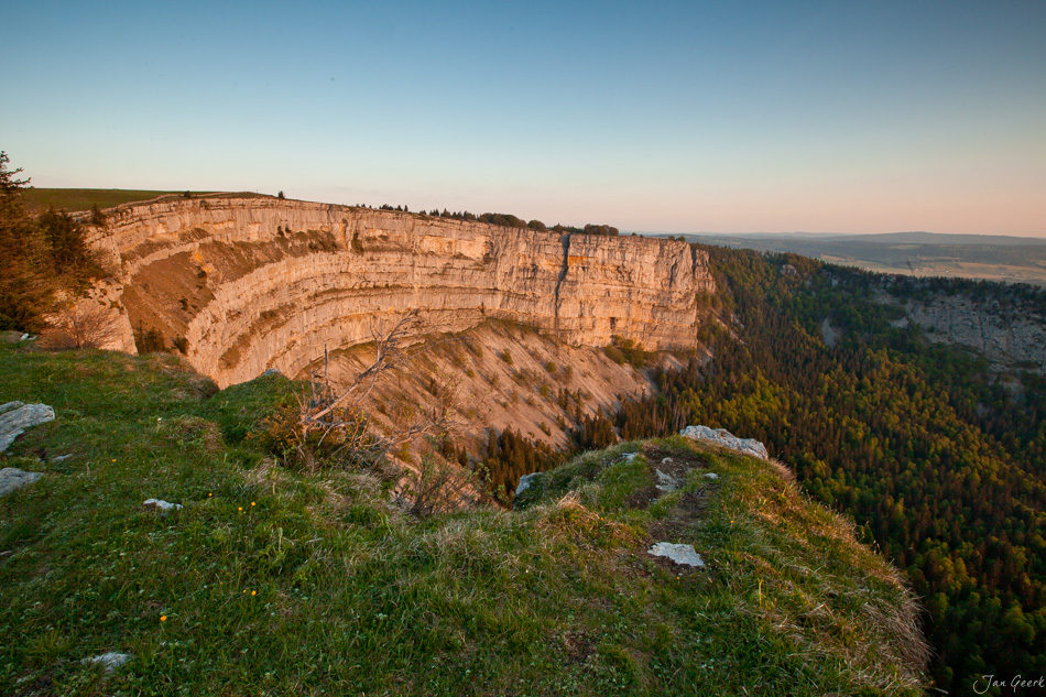 Creux du Van Amphitheater Felswand Sonnenaufgang Jura Schweiz – Jan Geerk Fotograf Basel