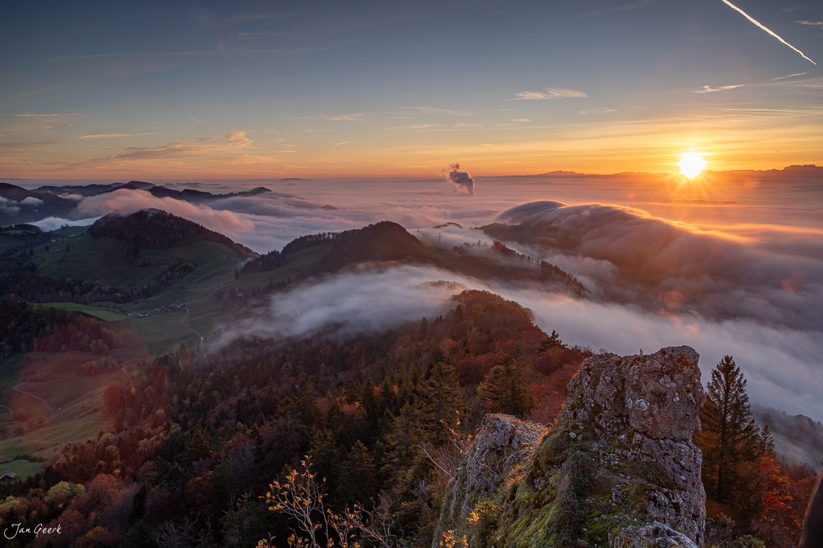 Nebelmeer Sonnenaufgang Herbst Belchen Baselland Schweiz Jan Geerk Fotograf Basel