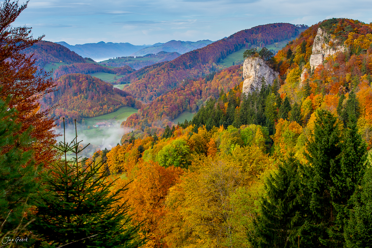 Herbstliche Berglandschaft Bölchen Baselbiet Jura Schweiz – Jan Geerk Fotograf Basel