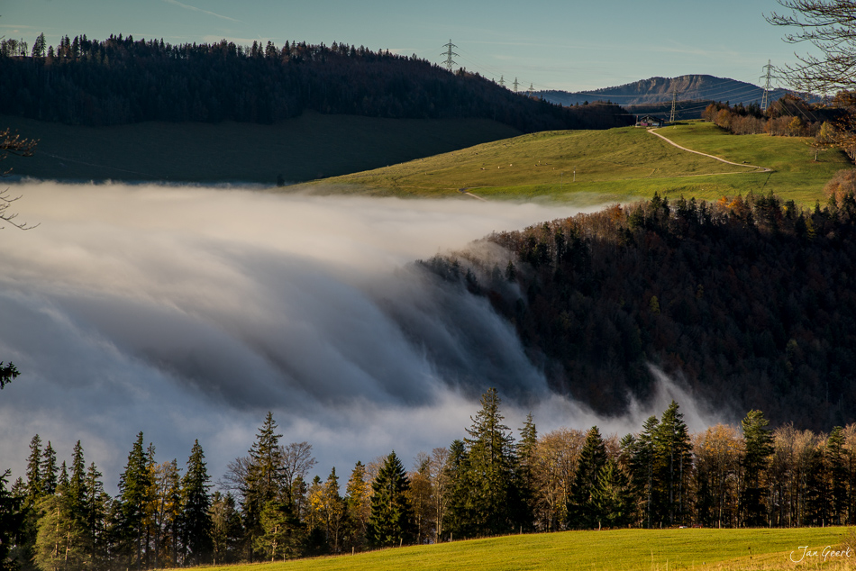 Nebelwelle am Scheltenpass im Herbst, Jura Nordwestschweiz – Jan Geerk Fotograf Basel
