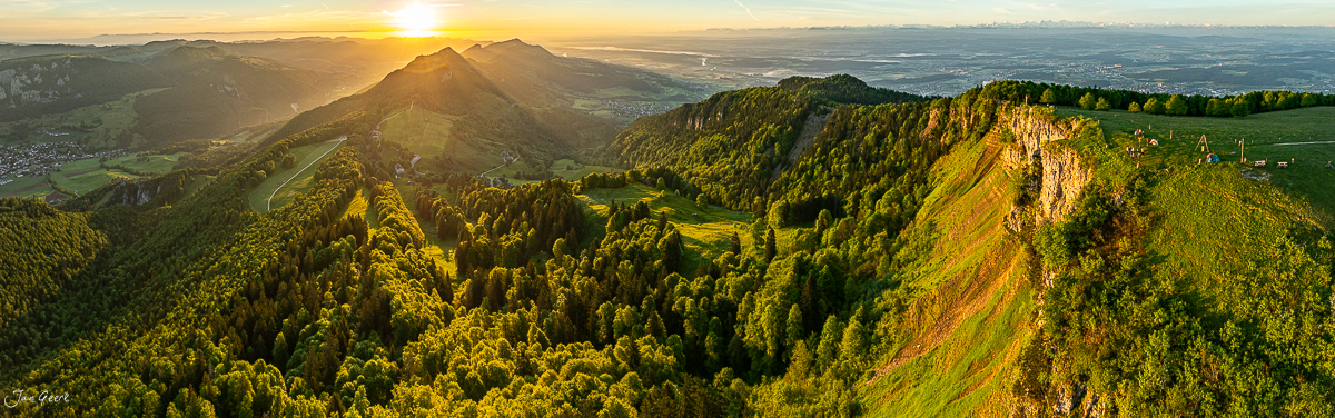 Luftaufnahme Weissenstein Sonnenaufgang Sommer Jura Solothurn Schweiz Jan Geerk Fotograf Basel