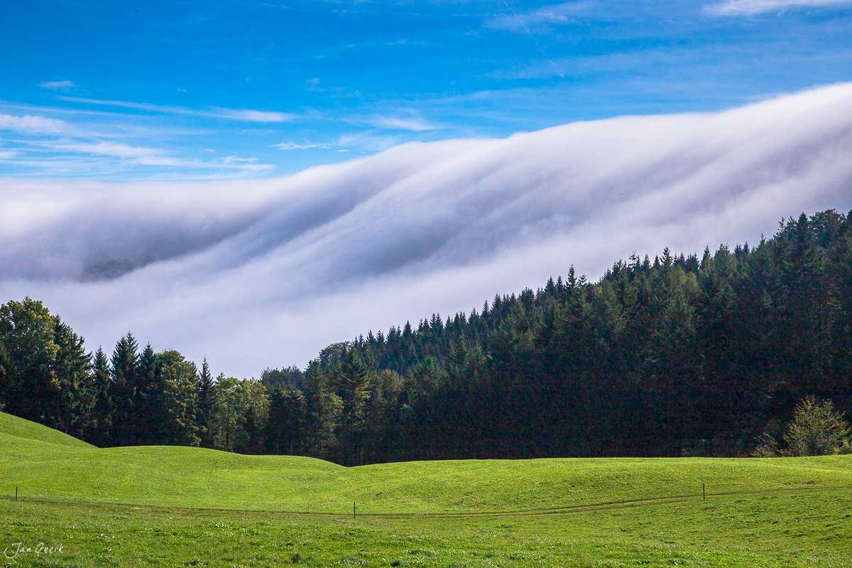 Nebelmeer über Bölchen Alpenmeer Nebel Nordwestschweiz Schweiz Jan Geerk Fotograf Basel