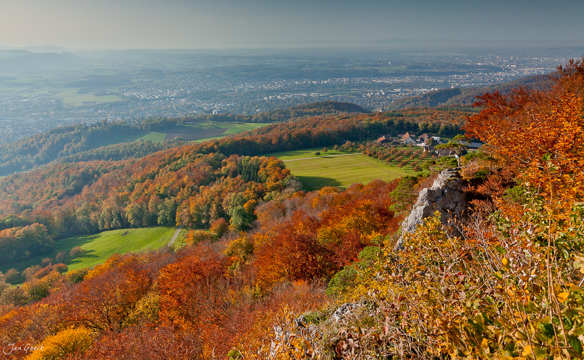 Herbstwald Gempenfluh Arlesheim Blick ins Baselbiet Schweiz Jan Geerk Fotograf Basel
