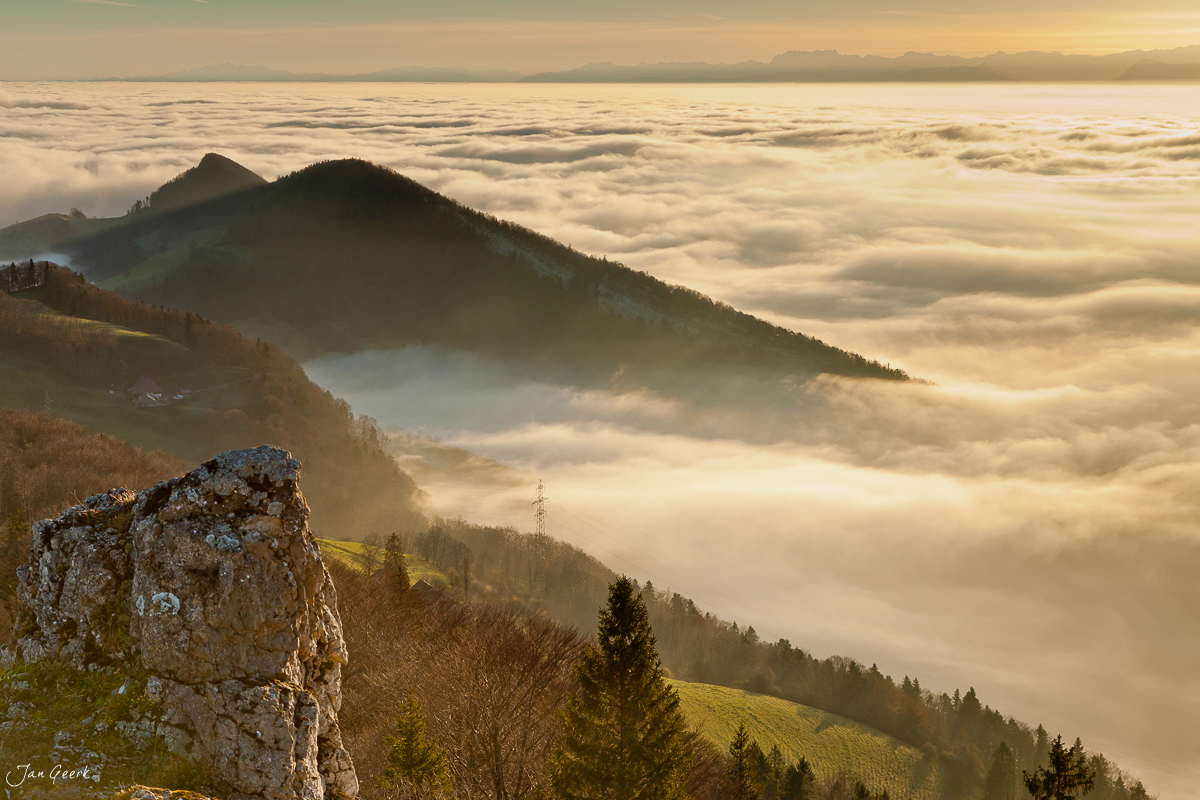 Nebelmeer über Belchen Herbst Nebel Nordwestschweiz Baselland – Jan Geerk Fotograf Basel