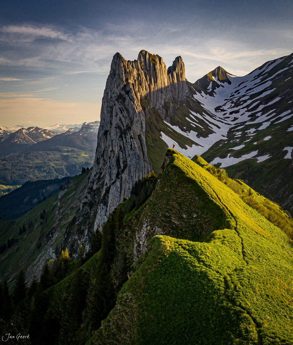 Kreuzberge mit Appenzeller Alpen Berglandschaft Frühling Ostschweiz Schweiz Jan Geerk Fotograf Basel