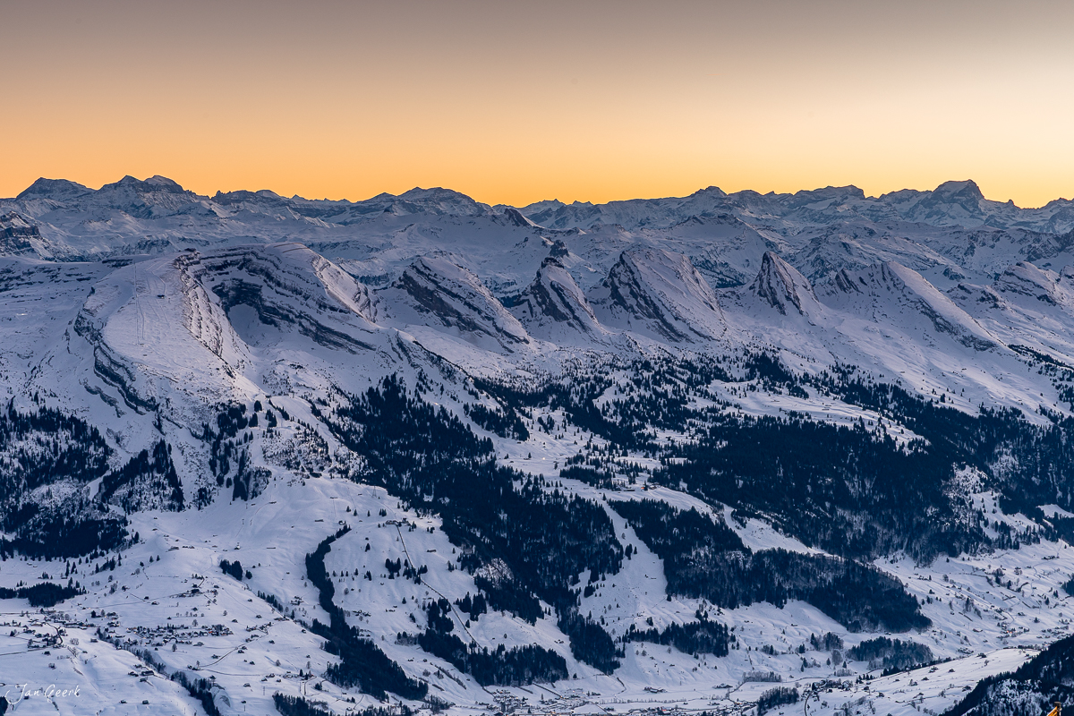 Schneebedeckte Berglandschaft am Säntis bei Sonnenuntergang, Alpstein Region Schweiz – Jan Geerk Fotograf Basel