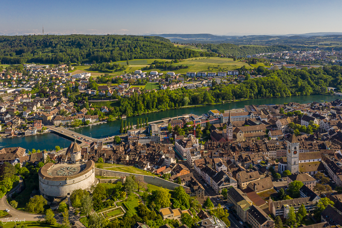 Luftaufnahme Schaffhausen mit Rhein Altstadt Kantlicht Sommer Ostschweiz Schweiz Jan Geerk Fotograf Basel