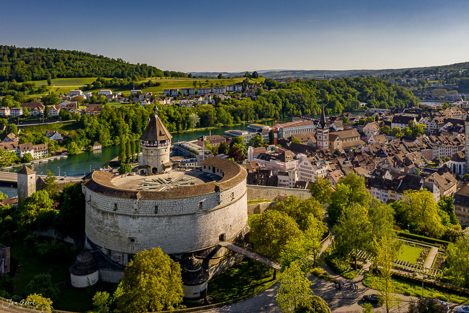 Munot Festung Schaffhausen mit Rheinfluss Luftaufnahme Frühjahr Ostschweiz – Jan Geerk Fotograf Basel