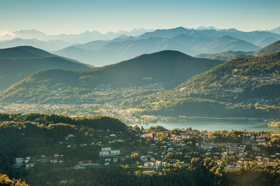 Lugano Seeufer mit Alpenpanorama Herbstlicht Tessin Schweiz – Jan Geerk Fotograf Basel