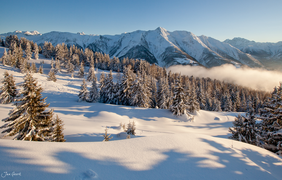 Bettmeralp Winterlandschaft Schnee Bergpanorama Wallis Schweiz – Jan Geerk Fotograf Basel
