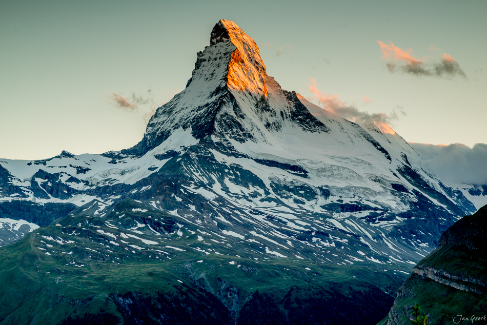 Matterhorn bei Zermatt im Alpenglow Sommer in Wallis Schweiz – Jan Geerk Fotograf Basel