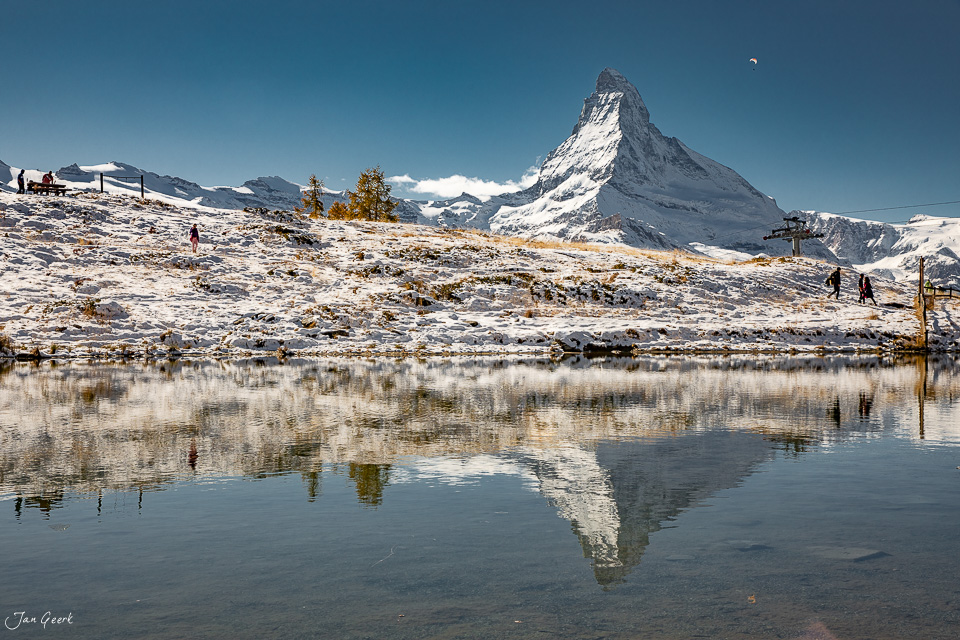 Matterhorn Spiegelung im See Zermatt Herbst Wallis Schweiz Jan Geerk Fotograf Basel