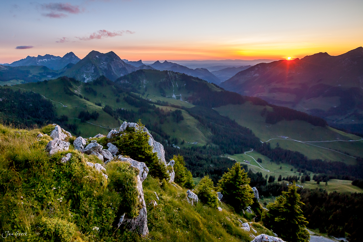 Gastlosen Alpenpanorama Sonnenuntergang Freiburger Voralpen Kanton Freiburg / Fribourg Schweiz – Jan Geerk Fotograf Basel