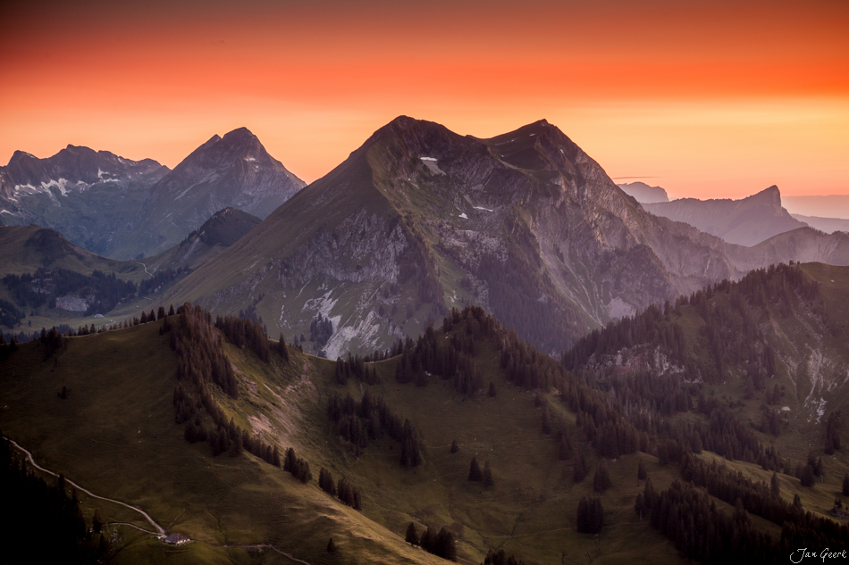 Gastlosen Kalkfelsen Abendrot Herbst Freiburger Voralpen Kanton Freiburg / Fribourg Schweiz – Jan Geerk Fotograf Basel