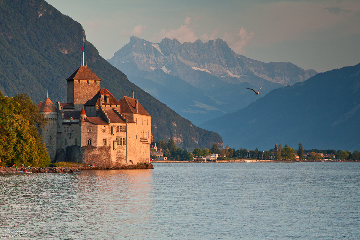Schloss Chillon Montreux Sonnenaufgang Genfer See Westschweiz Schweiz – Jan Geerk Fotograf Basel