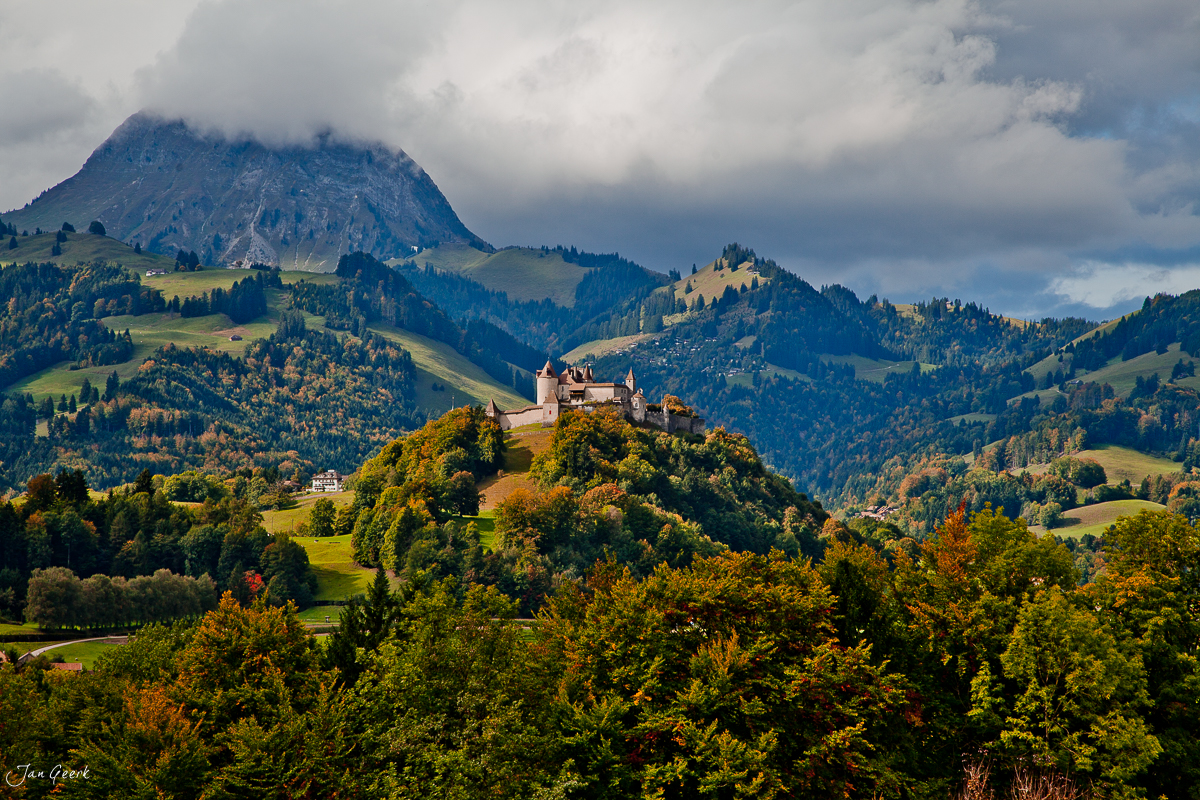 Schloss Greyerz / Gruyères Herbst Freiburg Westschweiz – Jan Geerk Fotograf Basel