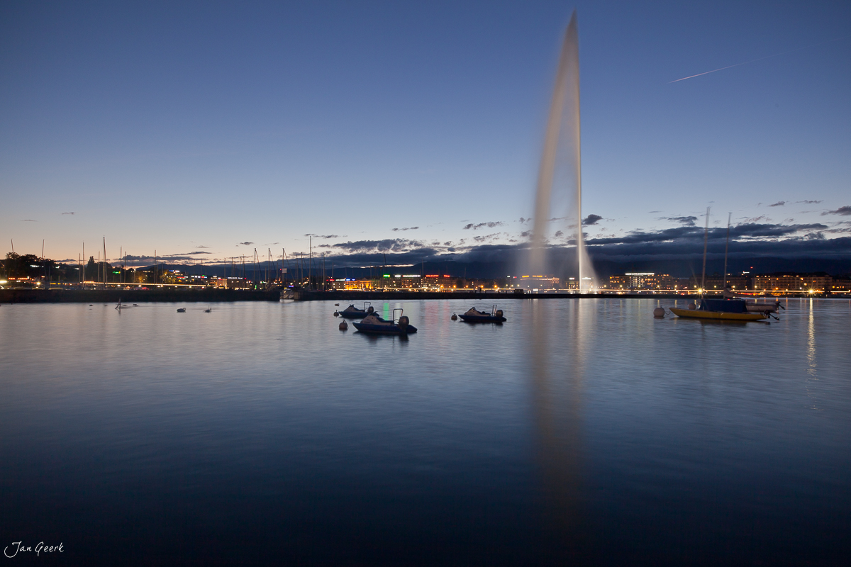 Jet d'Eau Genf Sonnenaufgang Genfersee Schweiz – Jan Geerk Fotograf Basel