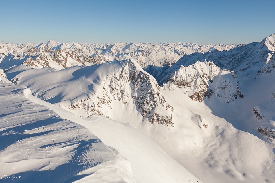 Schneebedeckte Alpengipfel Engelberg Winterlandschaft Zentralschweiz Schweiz Jan Geerk Fotograf Basel