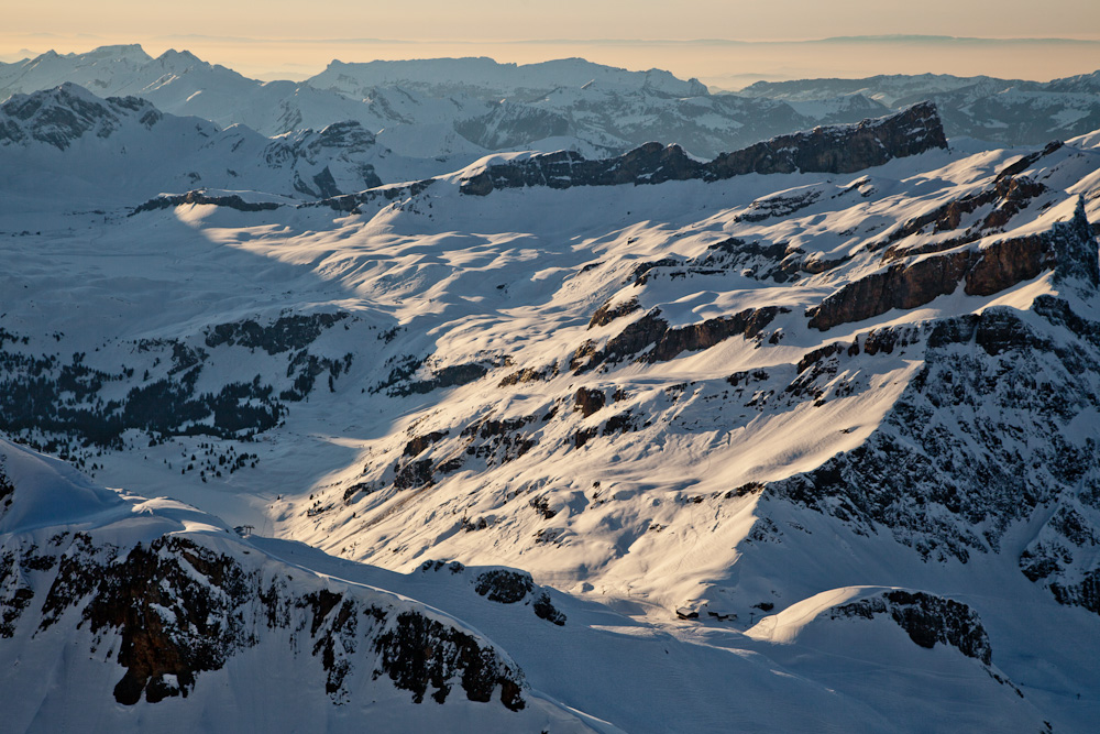 Engelberg Winterlandschaft Schnee Alpengebirge Sonnenaufgang Zentralschweiz Schweiz Jan Geerk Fotograf Basel