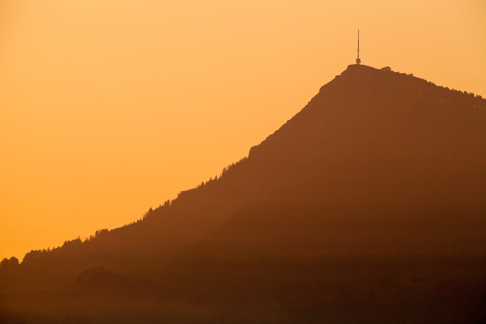 Gütsch Berg Silhouette Sonnenaufgang Luzern Zentralschweiz Schweiz Jan Geerk