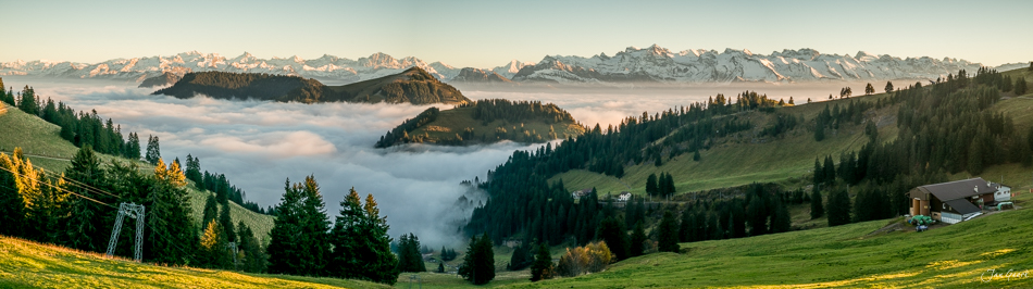 Nebelmeer mit Alpenpanorama am Rigi Kulm im Oktober, Zentralschweiz Schweiz – Jan Geerk Fotograf Basel