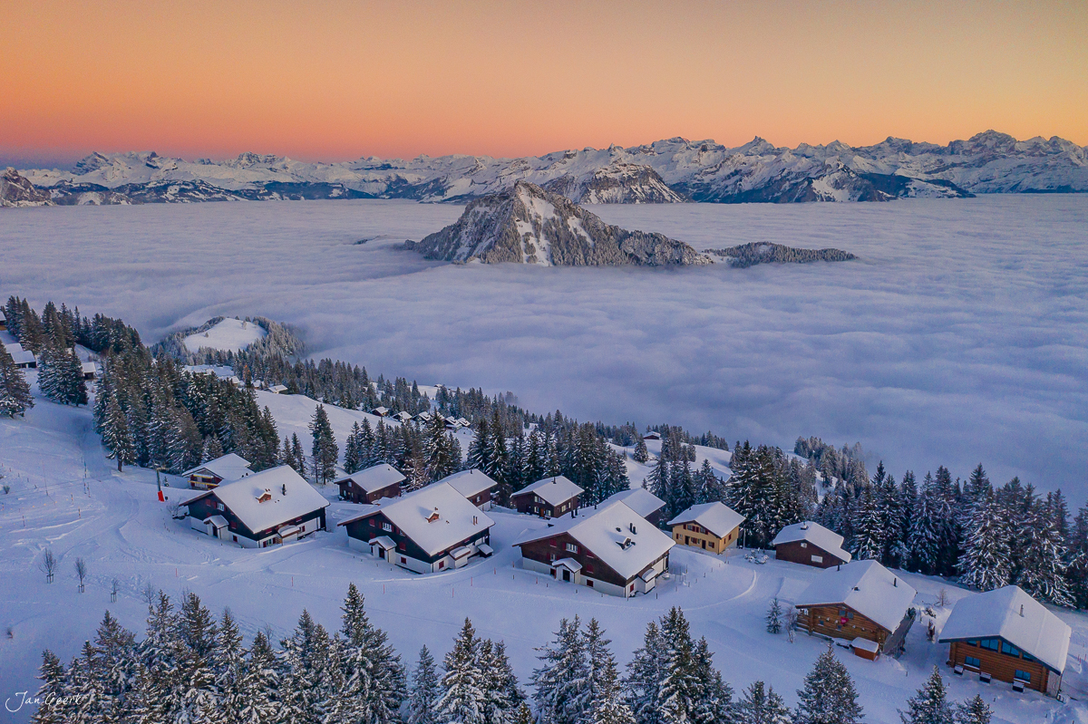 Luftaufnahme Scheidegg Winter Alpenpanorama Schnee Zentralschweiz Schweiz Jan Geerk Fotograf Basel
