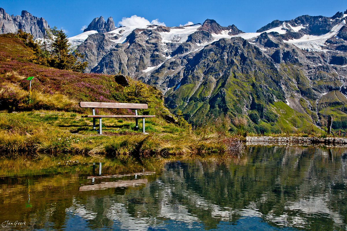 Bergbank Bergbach Engelberg Sommer Zentralschweiz Schweiz – Jan Geerk Fotograf Basel