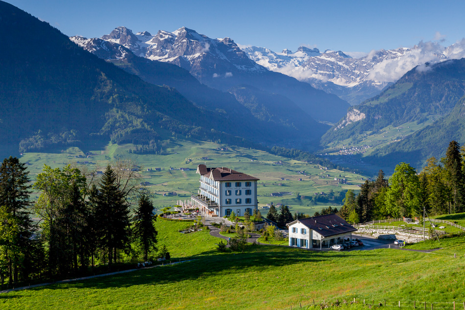 Berghotel Oilatus Chänzili Bürgenstock Vierwaldstättersee Frühling Alpen Zentralschweiz Schweiz Jan Geerk