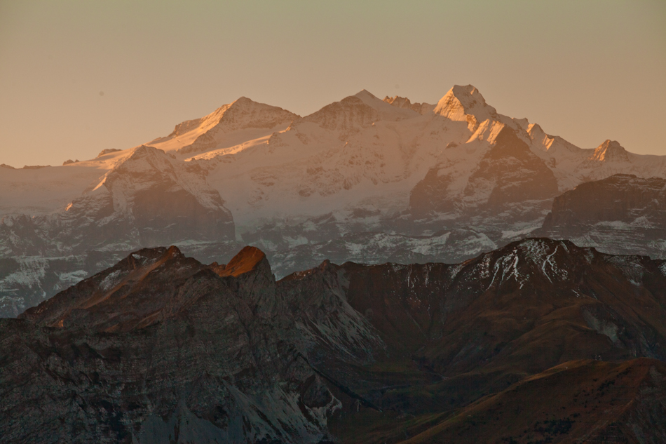 Herbstliche Alpengipfel Miesenstock Glaubenberg Sonnenaufgang Zentralschweiz – Jan Geerk Fotograf Basel