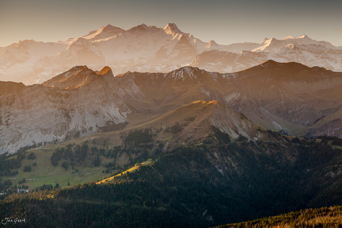Herbstliche Alplandschaft Entlebuch Glaubenberg Sonnenaufgang Zentralschweiz – Jan Geerk Fotograf Basel