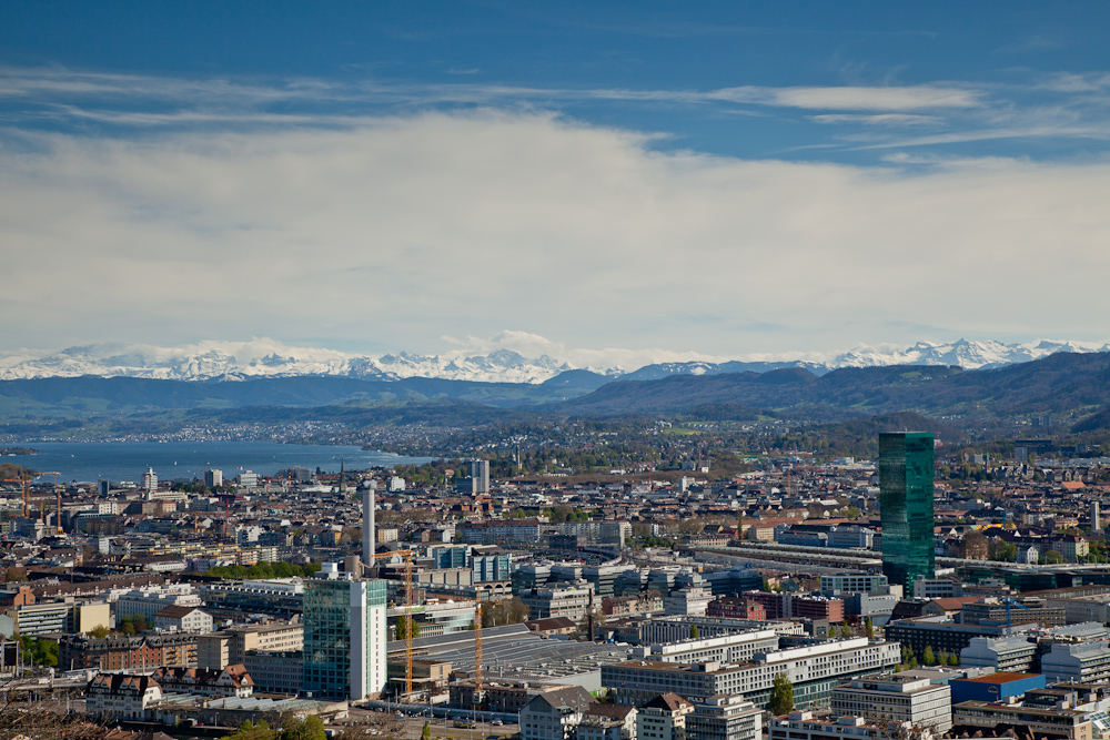 Zürich Cityscape Alpenblick Frühling Schweiz – Jan Geerk Fotograf Basel